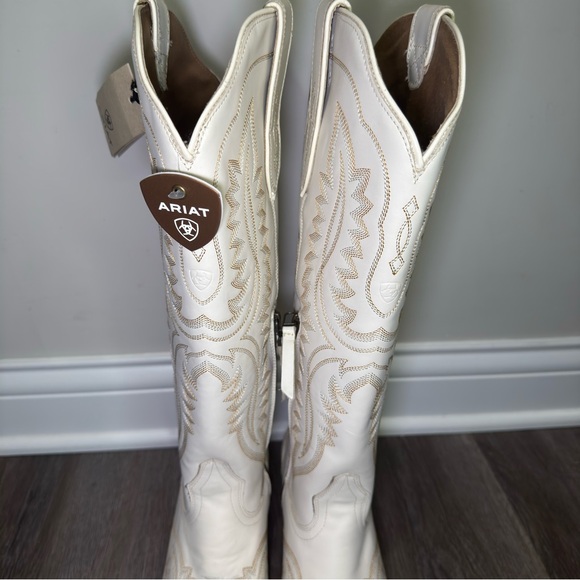 Ariat Casanova Western White Leather Cowboy Tall Boots - Picture 5 of 13